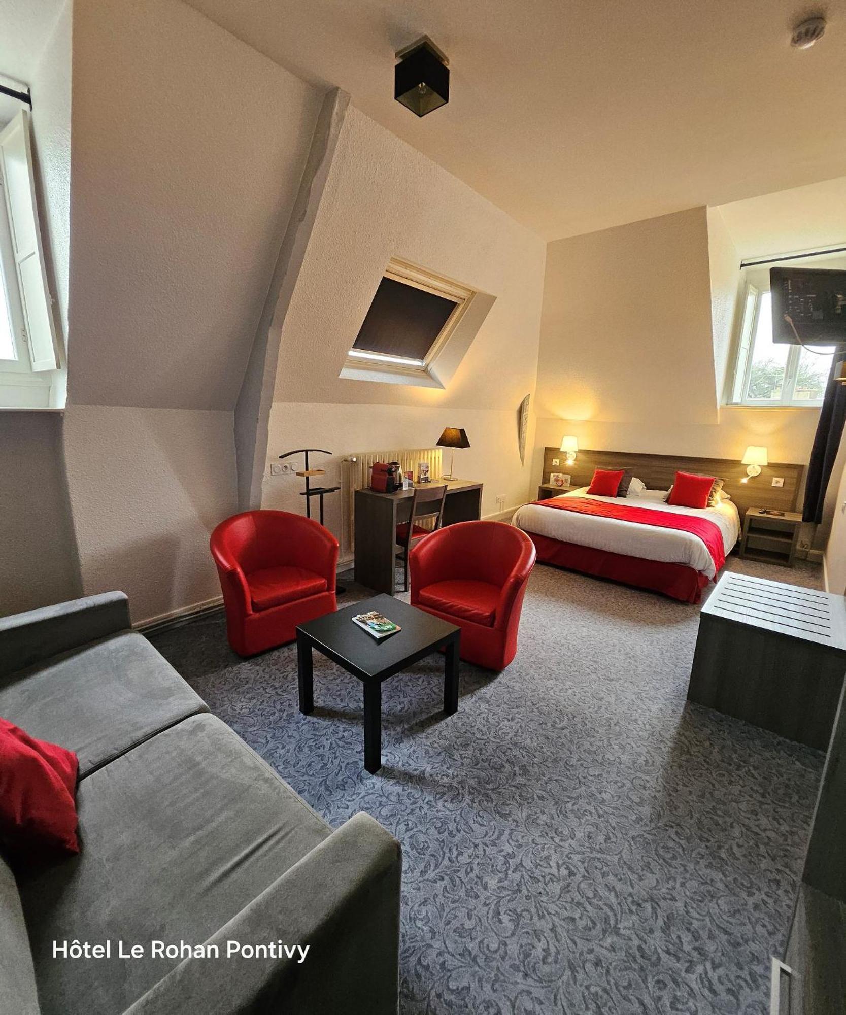 Hotel Le Rohan Charme Et Caractere بونتيفي المظهر الخارجي الصورة